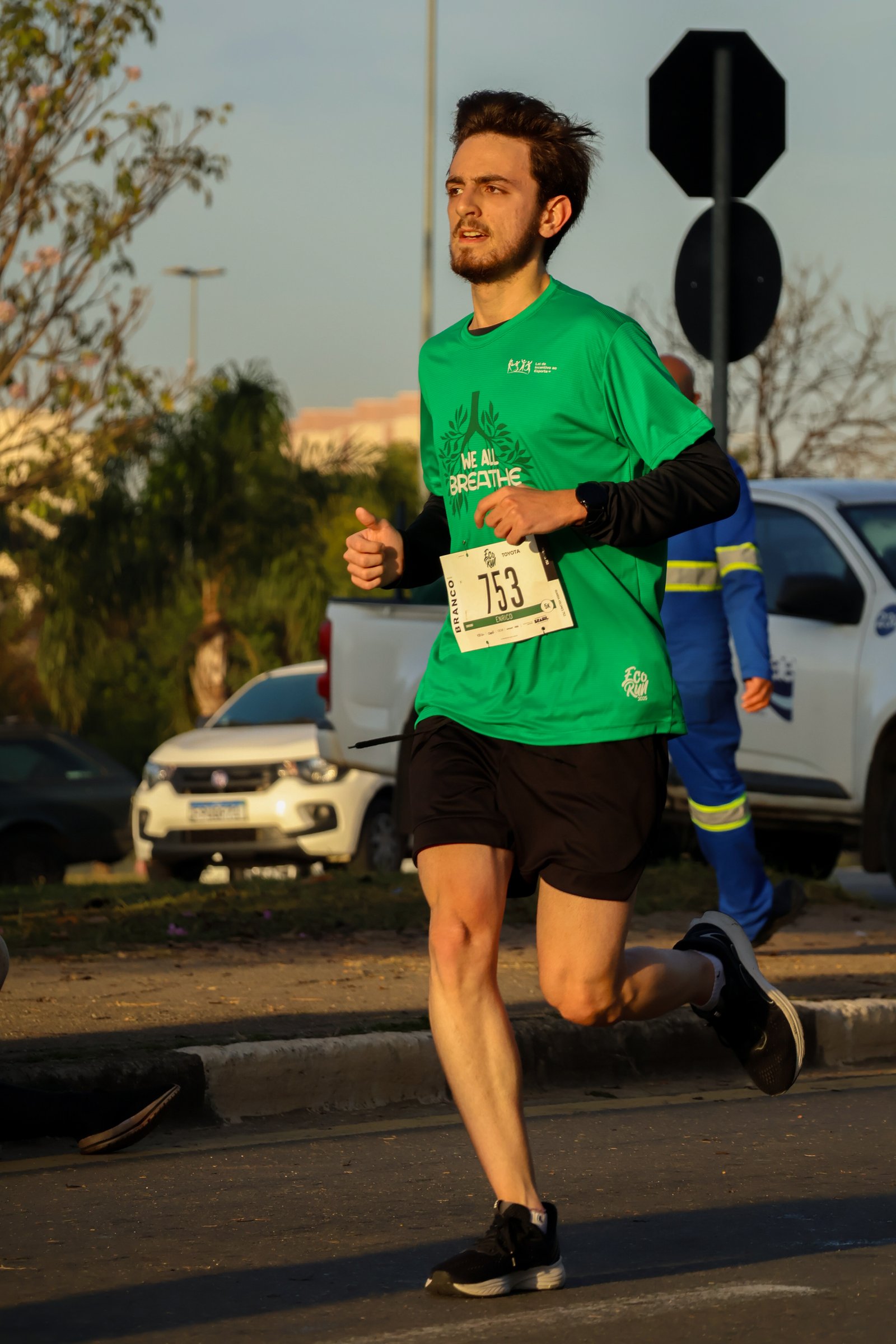 Fundador correndo - disciplina, foco e performance